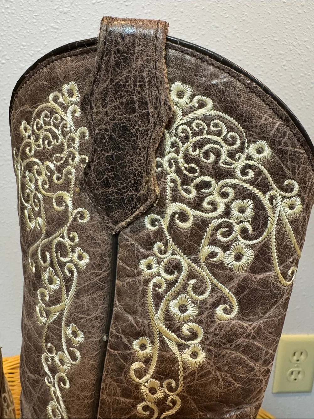 Corral Teen Brown Embroidered Leather Western Cowboy Boots